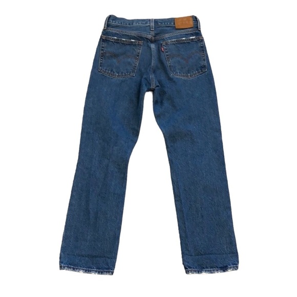 Levi's Womens Jeans Sz 26 Wedgie Straight Med Wash Distressed Denim Casual Thick - Picture 2 of 8